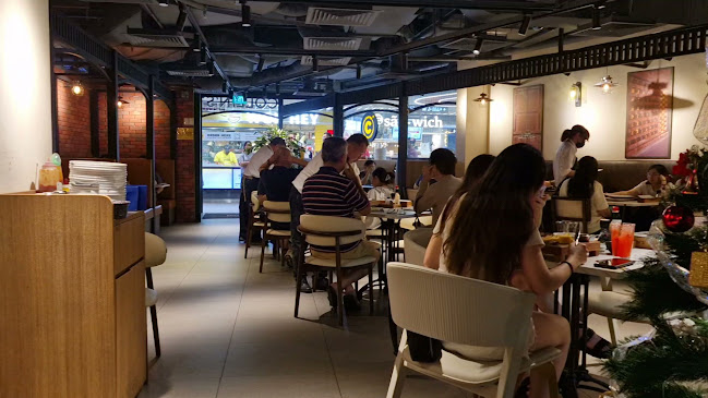 COLLIN'S® Tampines 1 - Hospitality and gastronomy