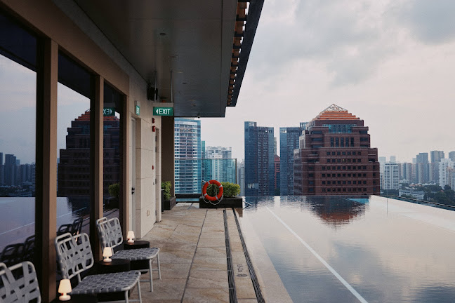 Comentarii opinii despre Sky Bar @ COMO Metropolitan Singapore