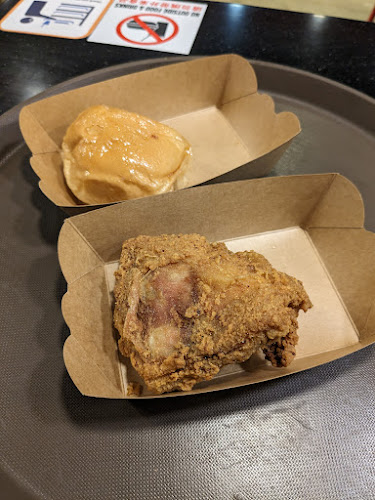 Comentarii opinii despre Arnold's Fried Chicken