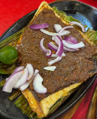 3 Yuan Ching Rd, #01-01, Singapore 618642