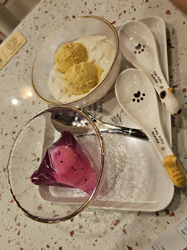 Opinii despre Meow Dessert în Singapore - Hospitality and gastronomy