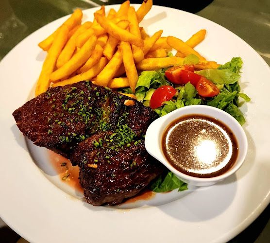 Brauhaus Restaurant & Pub - Hospitality and gastronomy