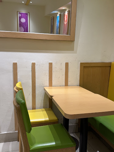 MOS Burger Toa Payoh HDB Hub