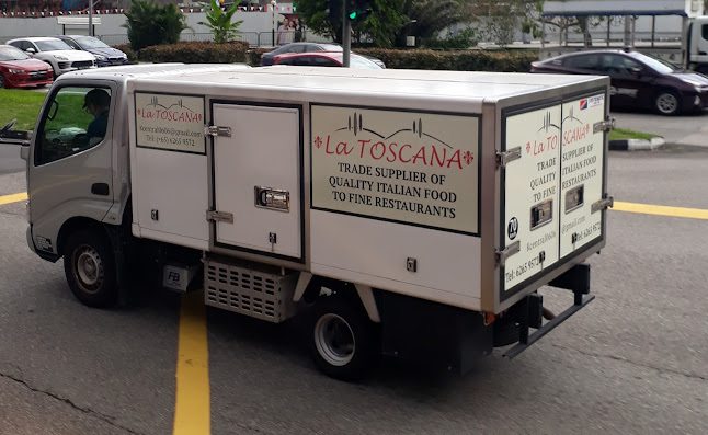 Opinii despre La Toscana Pte Ltd în Singapore - Hospitality and gastronomy