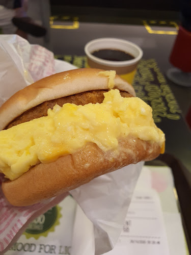 Comentarii opinii despre McDonald's Bedok Mall