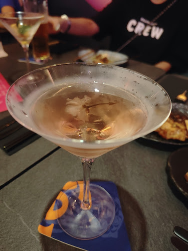 Telok Ayer St, #198, Singapore 068637