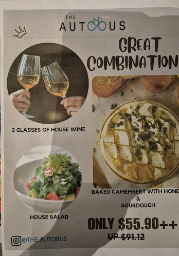 Comentarii opinii despre The Autobus