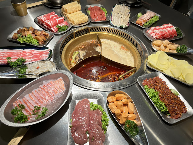 LAHU 辣虎 HOTPOT - Hospitality and gastronomy