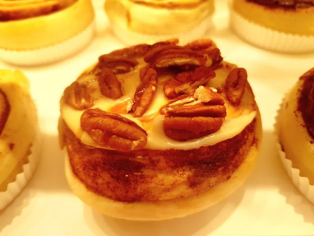 rrooll - Tampines 1 #B1-K4 - Singapore