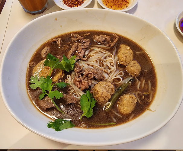 476 Upper Serangoon View, #02-06, Singapore 530476