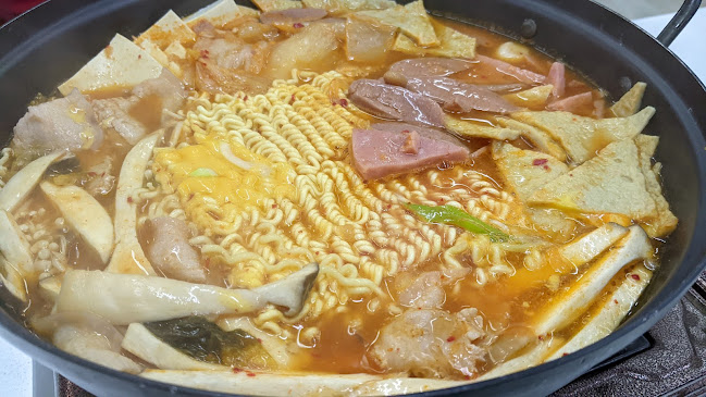 Seoul Shiok (Ang Mo Kio) - Hospitality and gastronomy