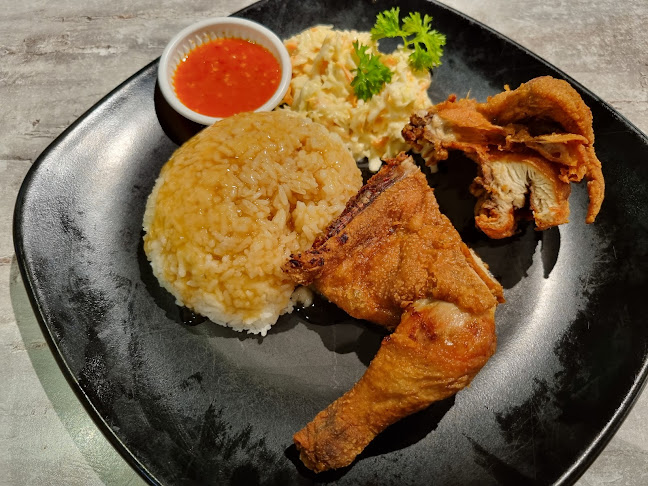 17 Petir Rd, #B1-37, Singapore 018953