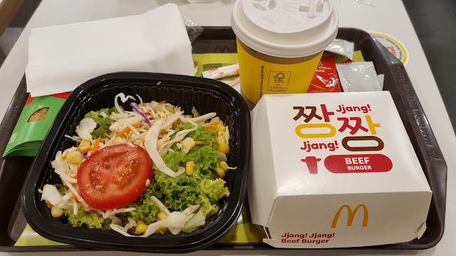 McDonald's Serangoon Avenue 3 - Hospitality and gastronomy