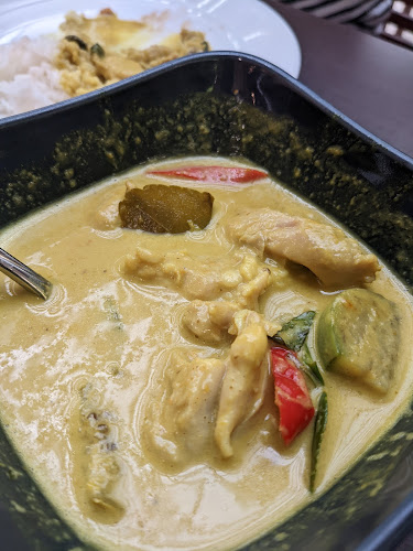 Lotus Thai Singapore - Hospitality and gastronomy