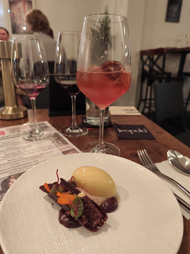 Comentarii opinii despre leopold