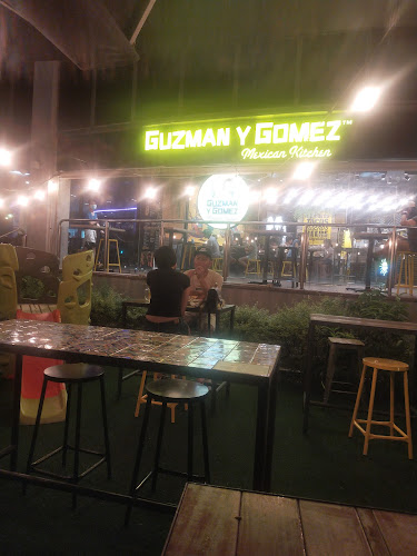 Opinii despre Guzman y Gomez în Singapore - Hospitality and gastronomy