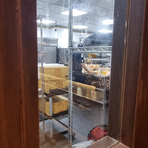 293 Lor 6 Toa Payoh, #01-05, Singapore 319387