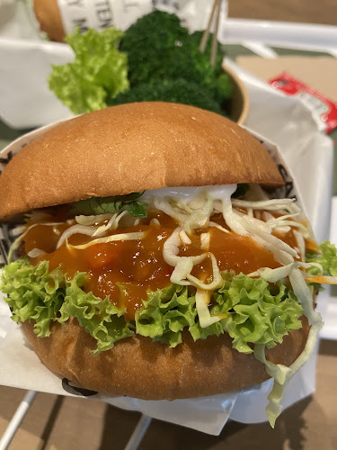 VEGANBURG Jalan Eunos - Singapore