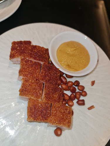 1 Farrer Park Station Rd, #01-14/15/16 One Farrer Hotel Connexion, Singapore 217562