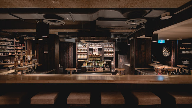 The Public Eight - Hospitality and gastronomy