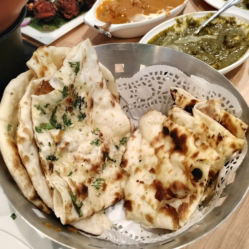 Comentarii opinii despre Pavilion Banana Leaf