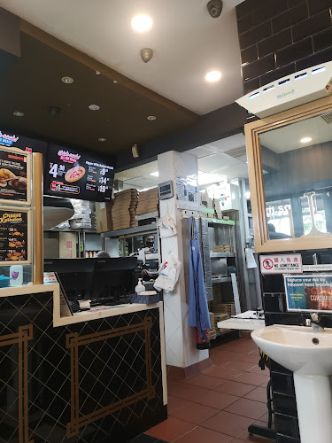 Domino's Pizza Bedok Reservoir - Singapore