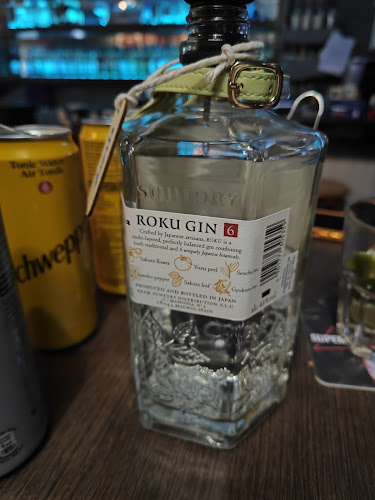 Comentarii opinii despre Cyclone Party Pub