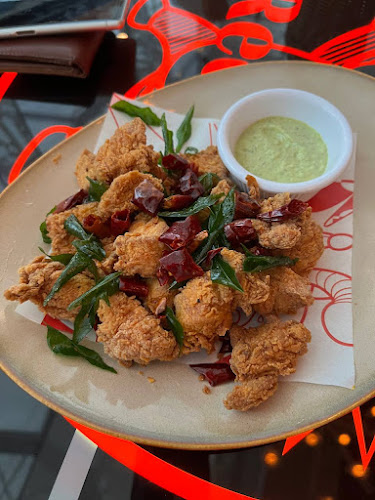 Comentarii opinii despre RedTail Bar By Zouk