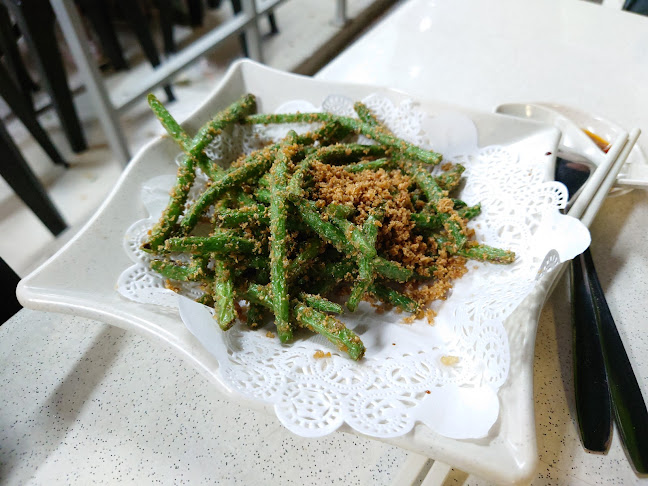 4 Jln. Bukit Ho Swee, #01-164, Singapore 162004