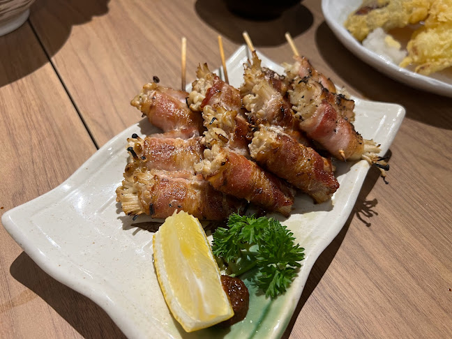 112 Yio Chu Kang Rd, Singapore 545580