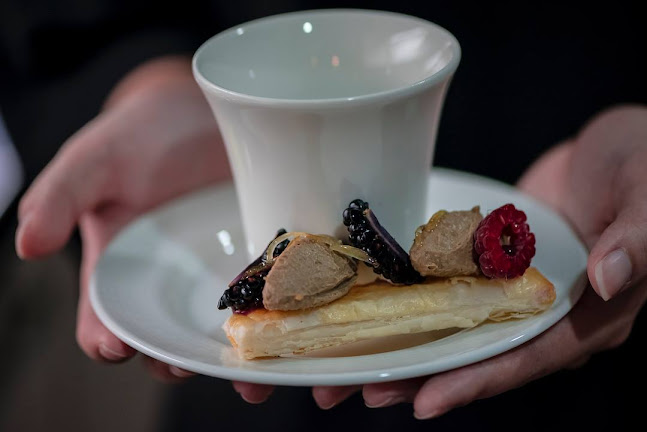 Comentarii opinii despre We Are Little Bites