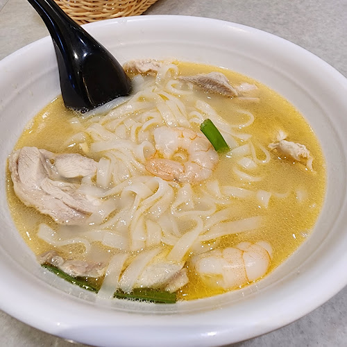 Comentarii opinii despre OLDTOWN White Coffee (Square 2)