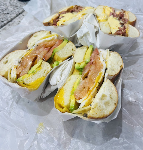 Keen's Bagelry - Hospitality and gastronomy