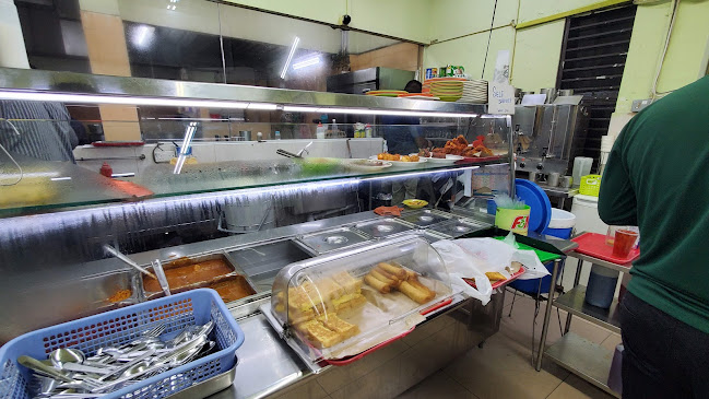 Akbar 24 Hours Restaurant - Singapore