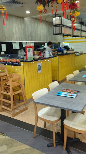 The Manhattan Fish Market - Singapore