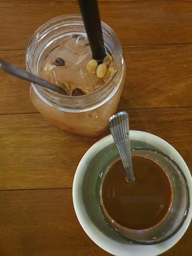 Lucky Saigon Café - Singapore