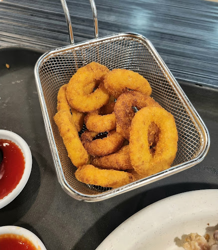 Comentarii opinii despre Arnold's Fried Chicken Main Branch