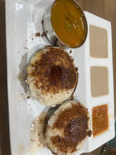 Comentarii opinii despre Cow and Farmer Pure Veg Restaurant