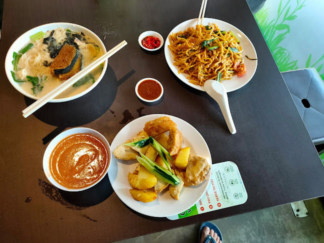 Divine Realm Vegetarian Restaurant Blk501 Hougang - Hospitality and gastronomy