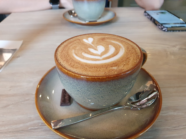 Craftsmen Coffee (Clarke Quay Central) - Hospitality and gastronomy