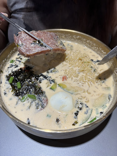 4 Tampines Central 5, B1-02 Tampines Mall, Singapore 529510