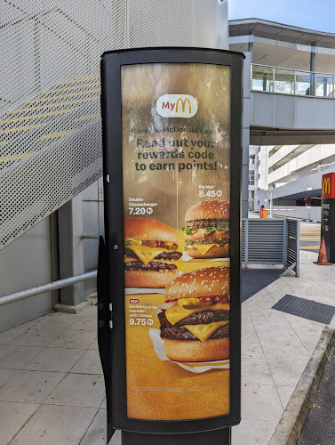 Opinii despre McDonald's ARC în Singapore - Hospitality and gastronomy