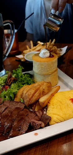 Hoshino Coffee @ Holland V - Hospitality and gastronomy