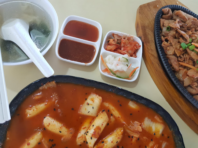 Comentarii opinii despre Food More @ 115B Commonwealth