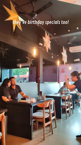 Changi Rd, #324F, Singapore 419799