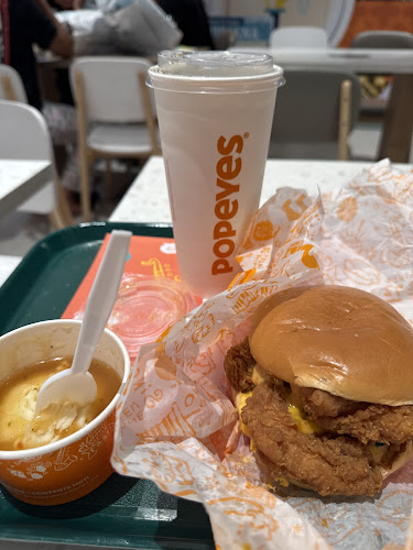 Opinii despre Popeyes Changi Airport T1 în Singapore - Hospitality and gastronomy