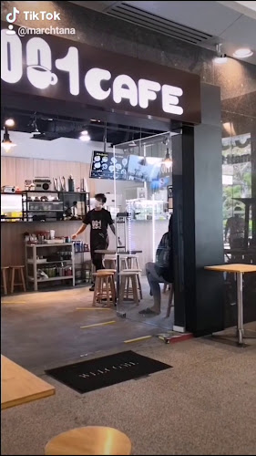 001 Cafe