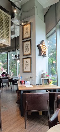 Comentarii opinii despre Hoshino Coffee @ Holland V