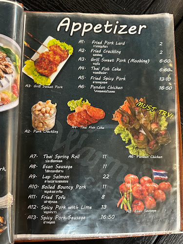 Comentarii opinii despre Warm Up Cafe @ The Star Vista