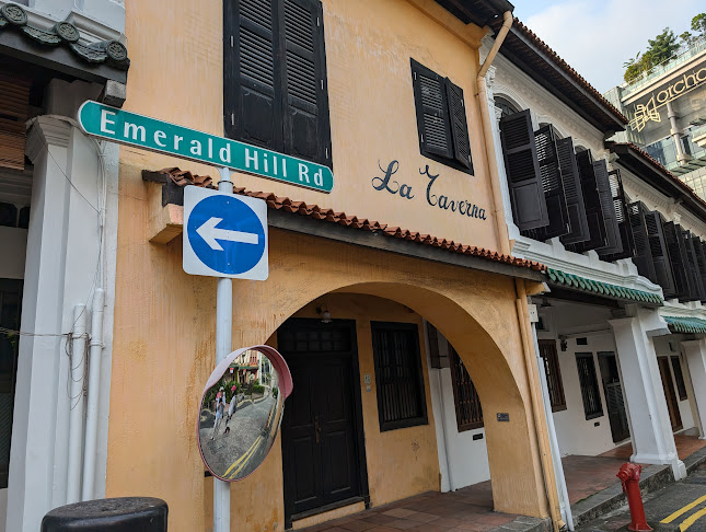 Comentarii opinii despre No.5 Emerald Hill